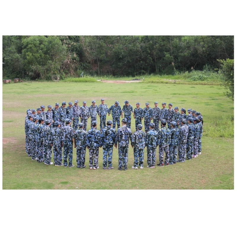 2019年3月、同社は軍事生活訓練を体験するために草の根幹部を組織しました
